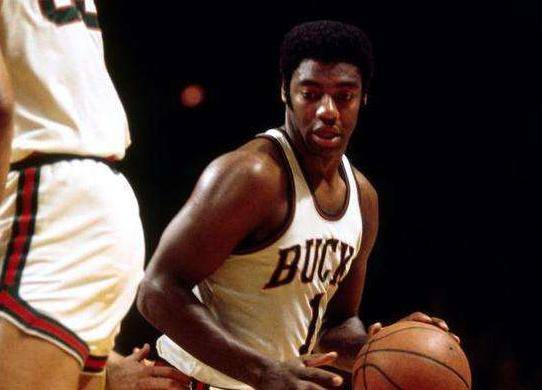 雅克松凭借 雅克松凭借